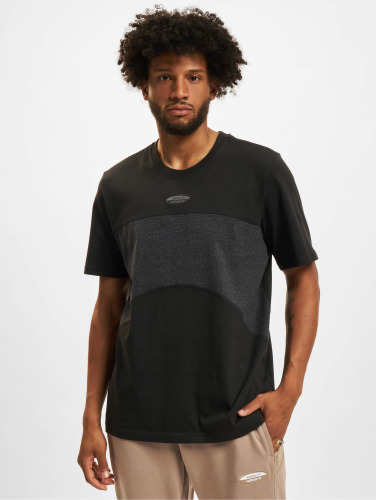 adidas Originals / t-shirt R.Y.V. Basic in zwart