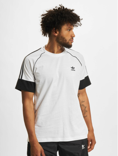 adidas Originals / t-shirt SST in wit