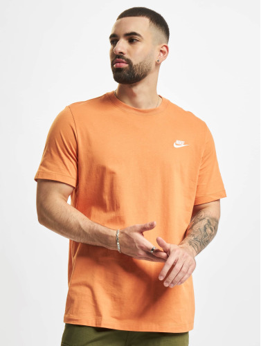 Nike / t-shirt Club in oranje