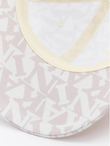 Karl Kani / snapback cap Signature Logo in beige