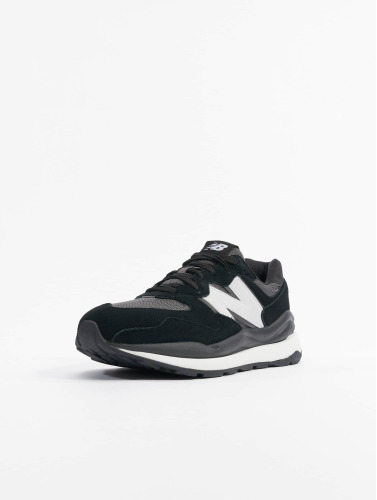 New Balance / sneaker 57/40 in zwart