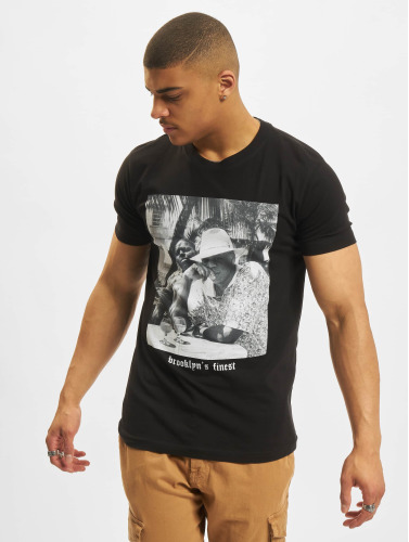 Urban Classics Heren Tshirt -M- Notorious Big Brooklyns Finest Zwart