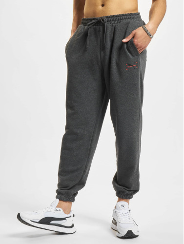 Puma / joggingbroek Re:Collection Relaxed in grijs