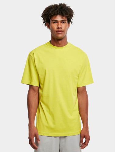 Urban Classics / t-shirt Tall in geel