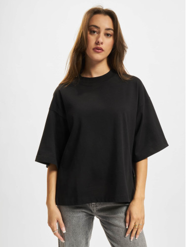 Urban Classics / t-shirt Ladies Organic Heavy in zwart