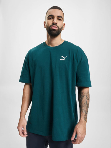 Puma / t-shirt Classics Oversized in groen