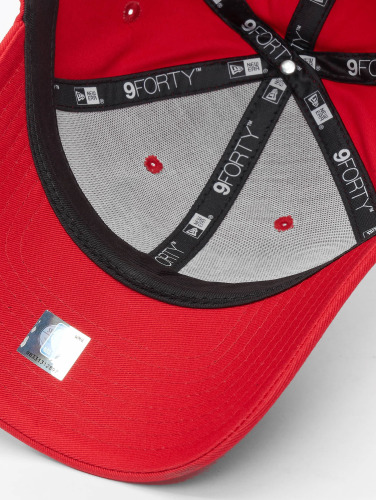 Chicago Bulls Marble Infill Red 9FORTY Adjustable Cap