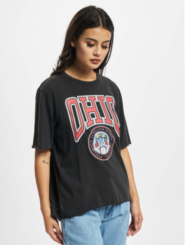 Only / t-shirt Lucy Boxy University in zwart