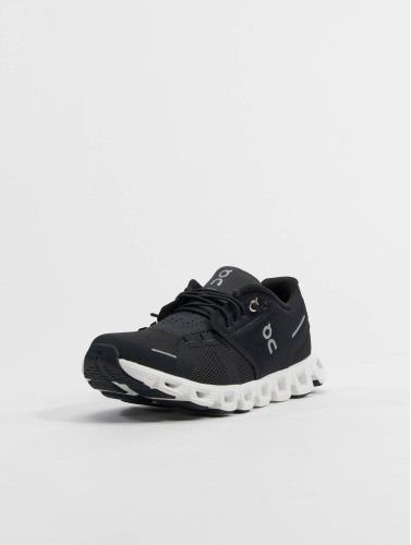 ON Running / sneaker Cloud 5 in zwart