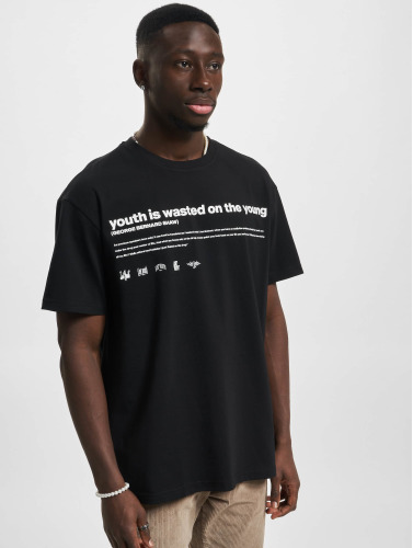 Lost Youth / t-shirt Influenced in zwart