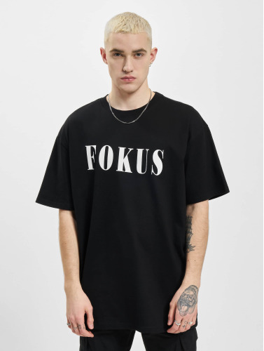 FOKUS x DEF / t-shirt Plain in zwart