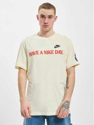 Nike / t-shirt Ess Stmt 4 in beige