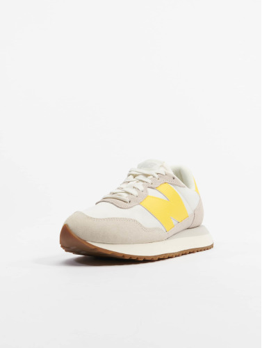New Balance / sneaker 237 in beige