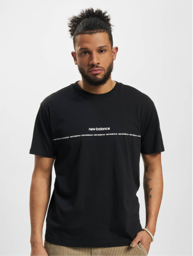 New Balance / t-shirt Essentials Graphic in zwart
