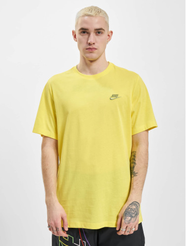 Nike / t-shirt Sportswear Club in geel