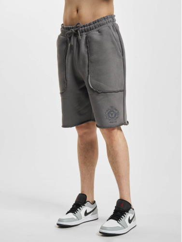 Carlo Colucci / shorts Oversize in grijs
