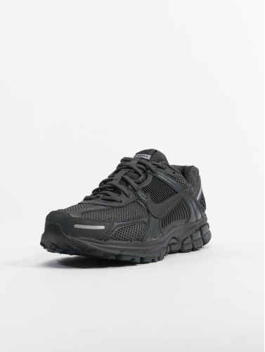 Nike / sneaker Zoom Vomero 26 in grijs