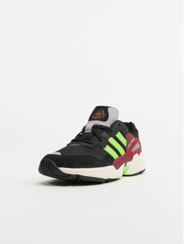 adidas Originals / sneaker Yung 96 in zwart