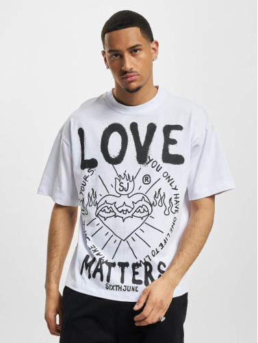 Sixth June / t-shirt Love Matters in wit