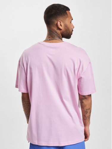 New Balance / t-shirt Uni-Ssentials in pink