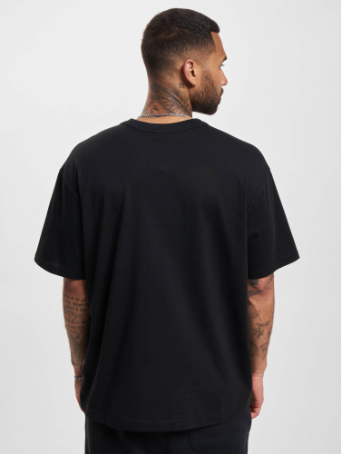 New Balance / t-shirt Athletics Warped Classics in zwart