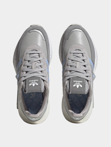 adidas Originals / sneaker Retropy F2 in grijs