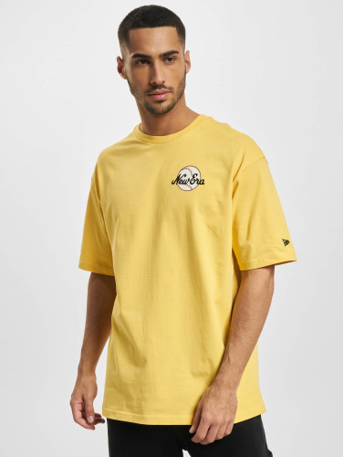 New Era / t-shirt Heritage Graphic Oversized in geel