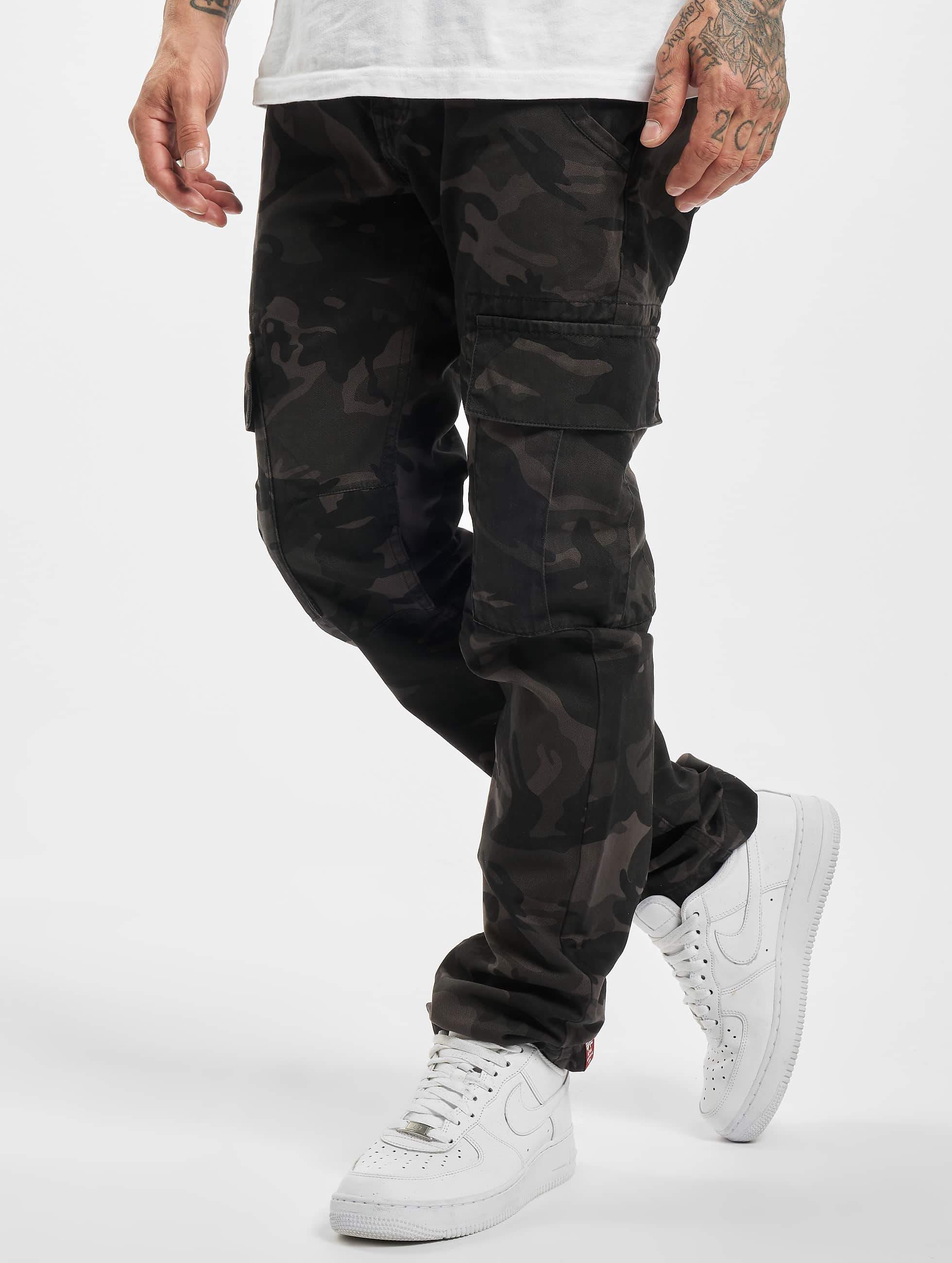 Alpha Industries Pant / Cargo Agent C in camouflage 376003