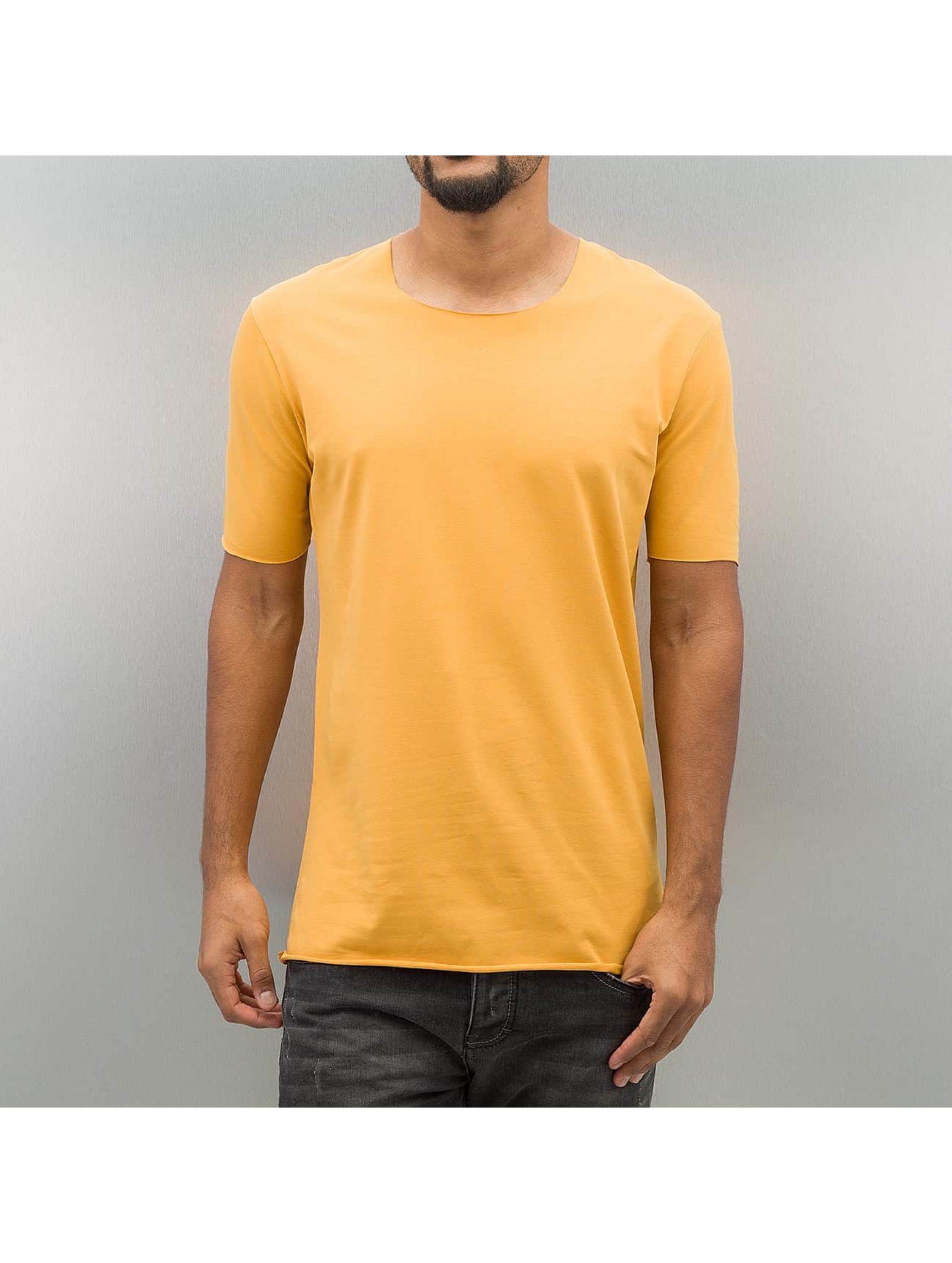 2Y Haut / T-Shirt Dale en jaune