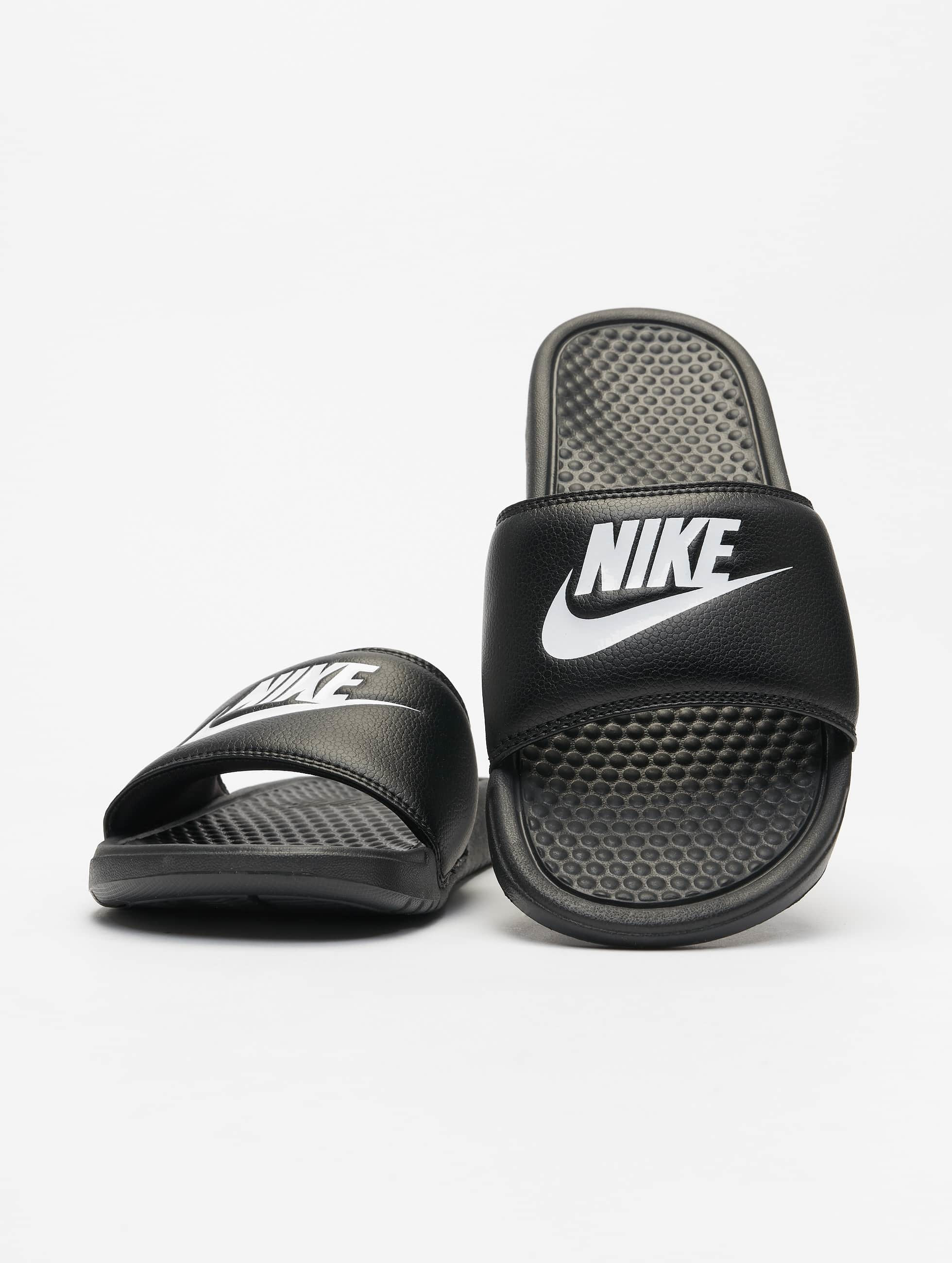 nike slippers Zwart