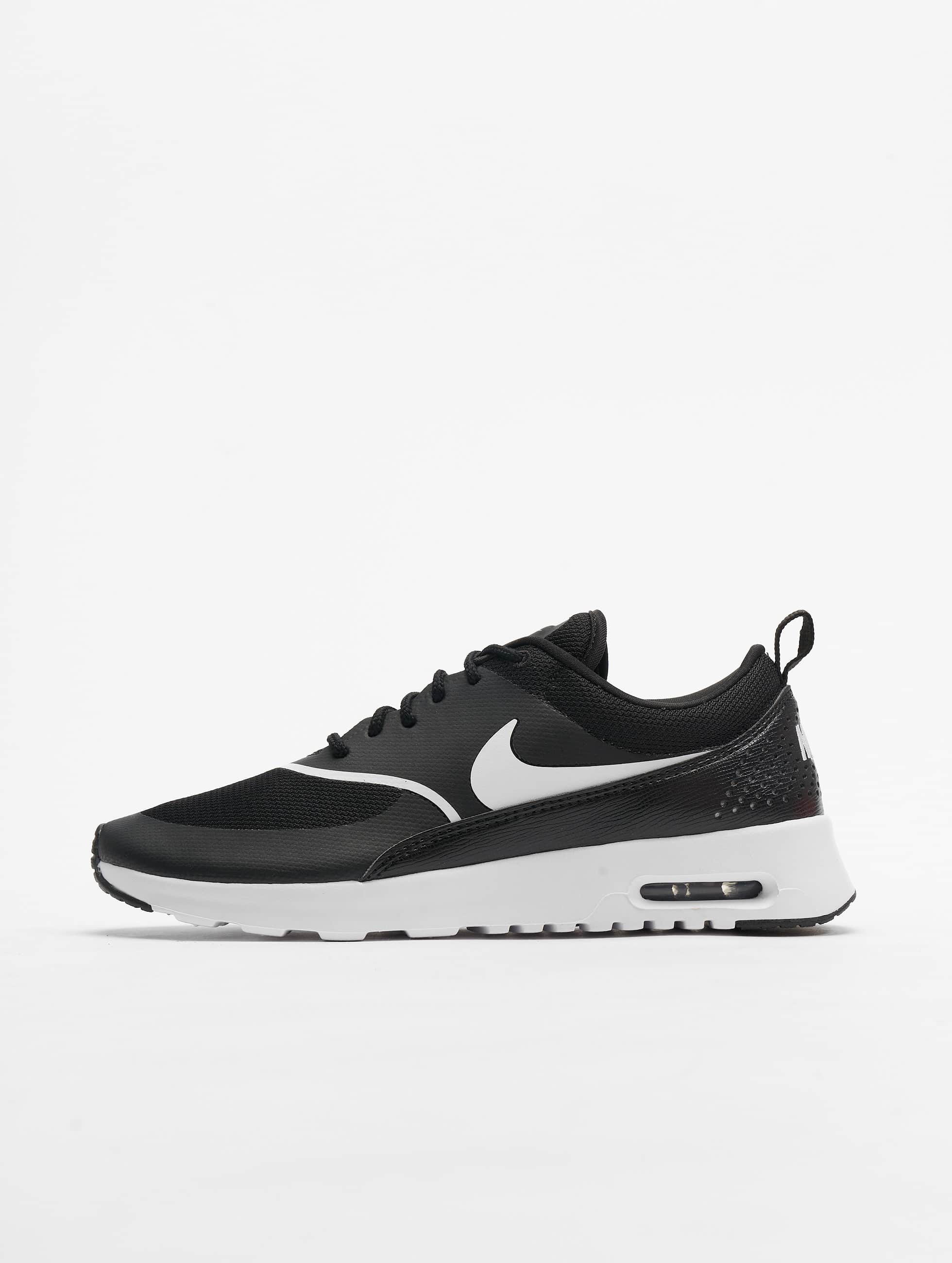 nike sneakers zwart