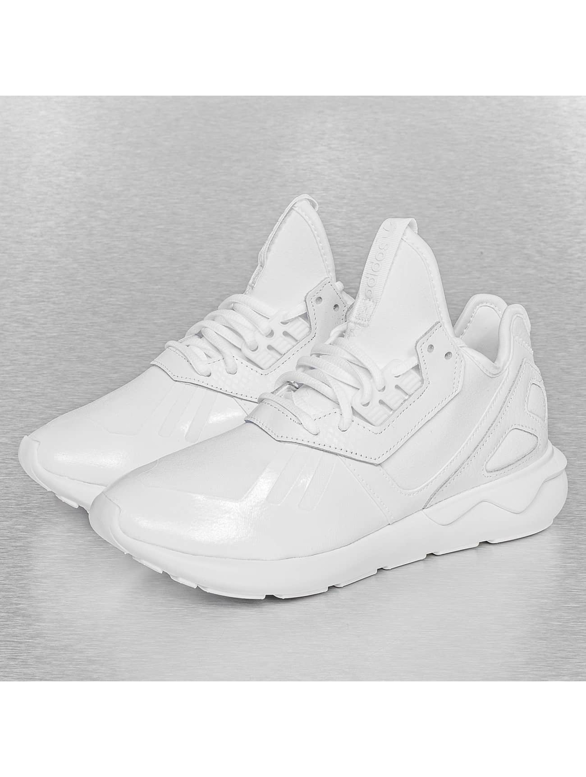 adidas Chaussures / Baskets Tubular Runner en blanc