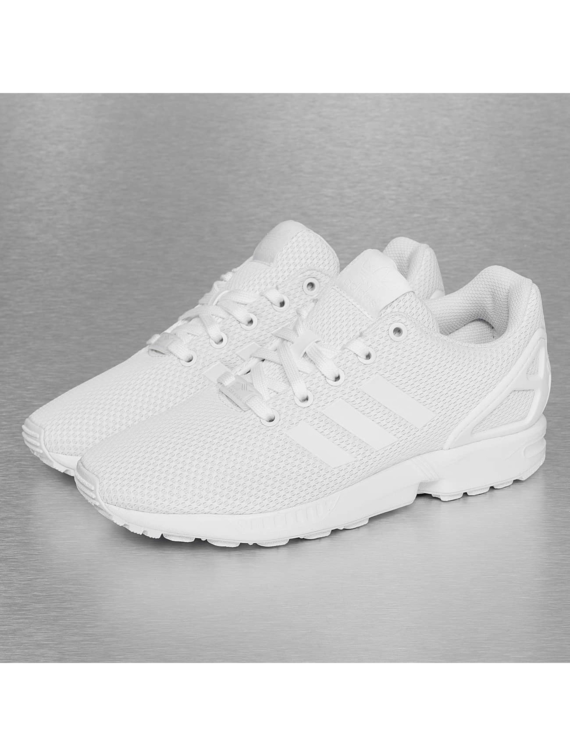 adidas Chaussures / Baskets ZX Flux en blanc