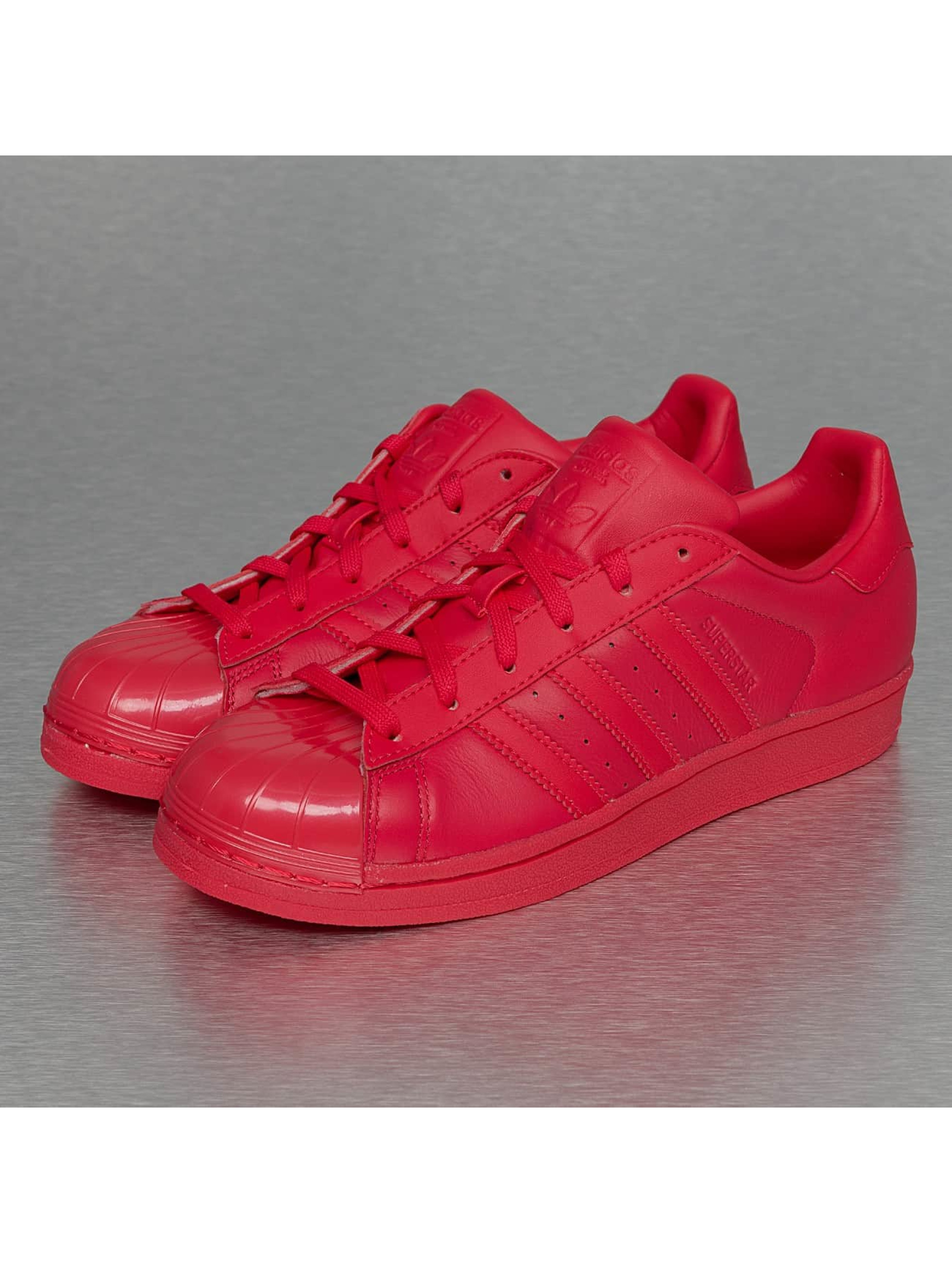 adidas Chaussures / Baskets Superstar Glossy Toe en rouge