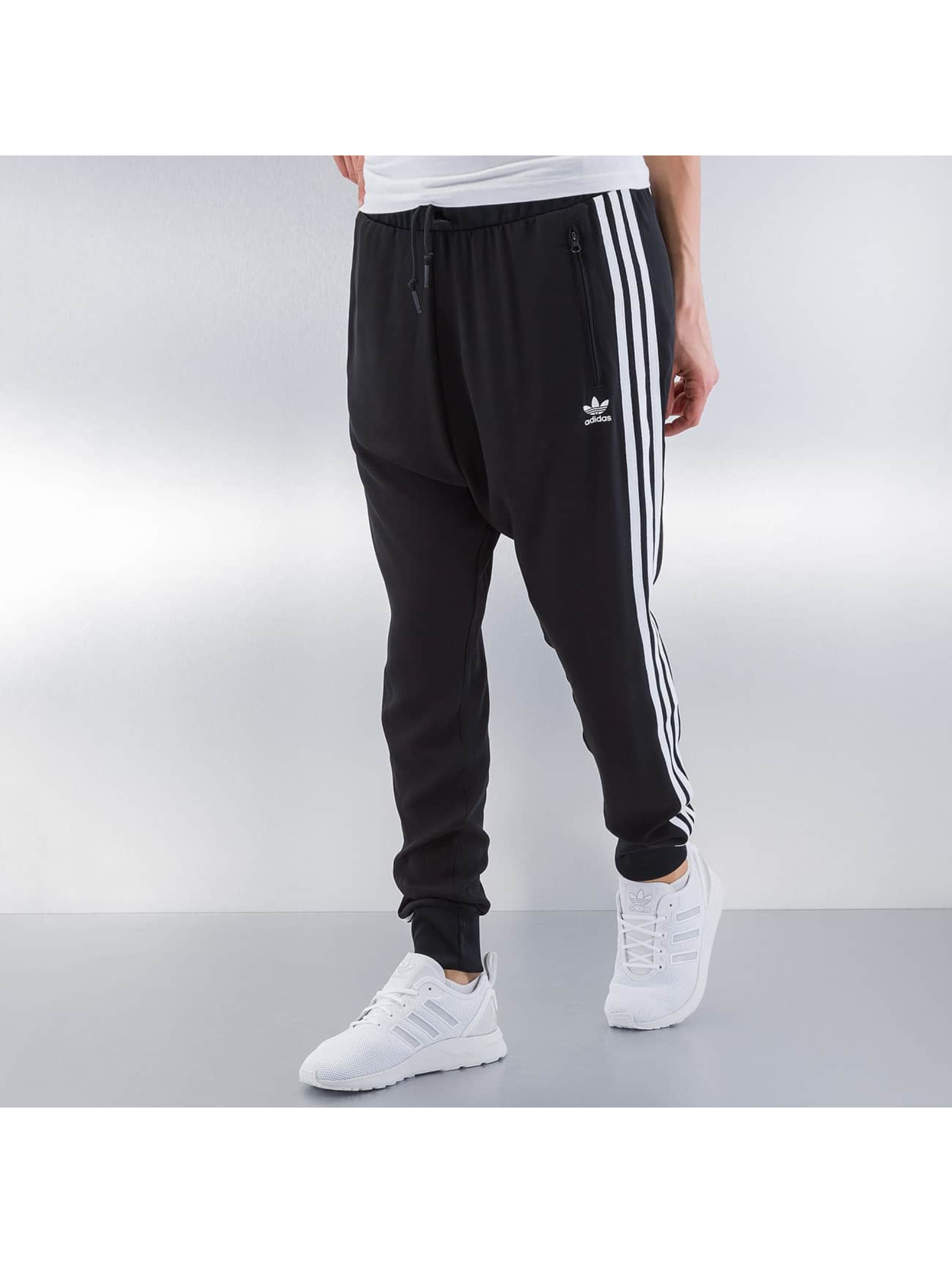 adidas Pantalon / Jogging Chiffon Drop Crotch Cuffed en noir