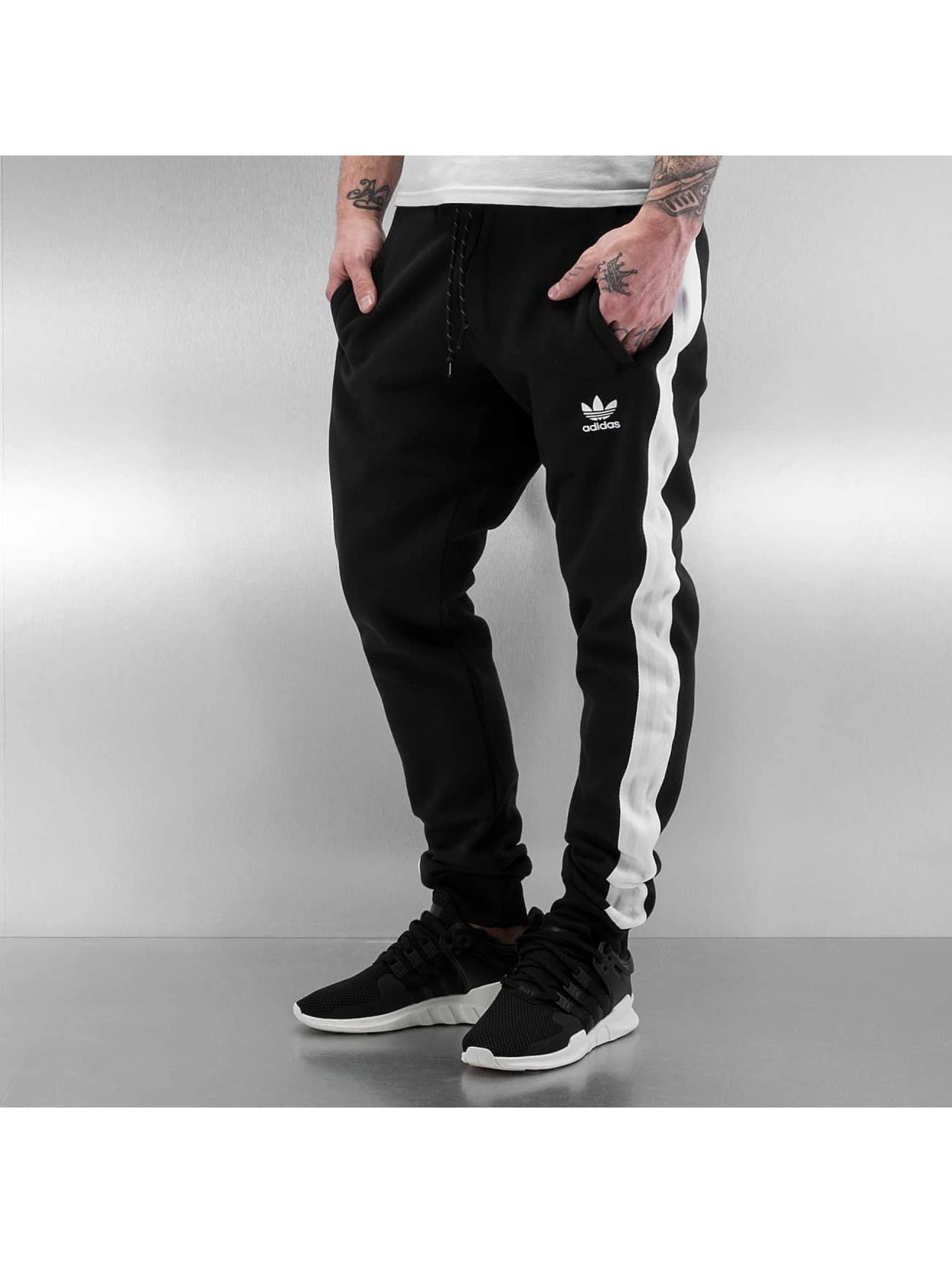Pantalon / Jogging Berlin Sport Cuffed Bottom en noir