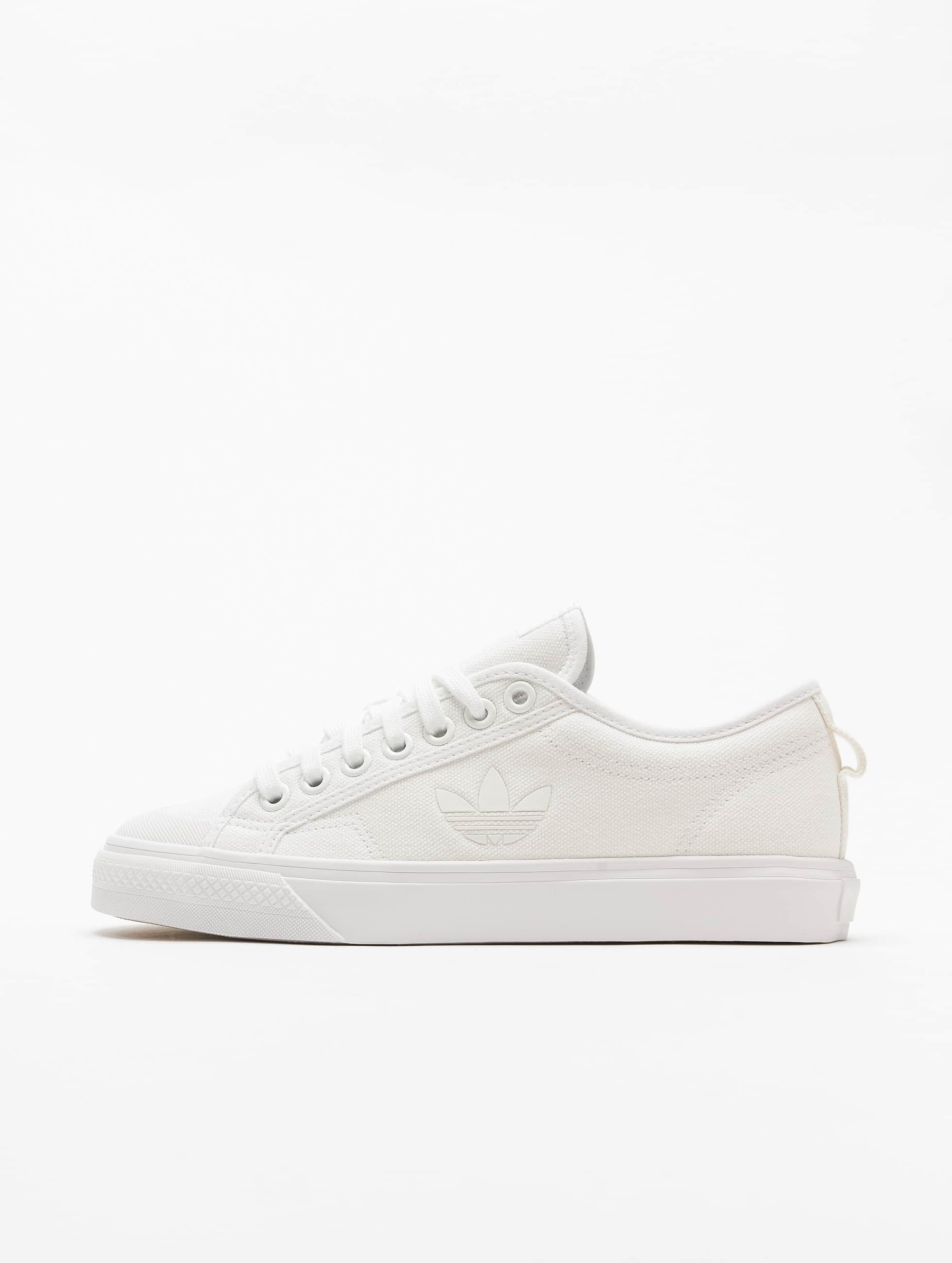 adidas originals nizza baskets en toile blanc et rouge