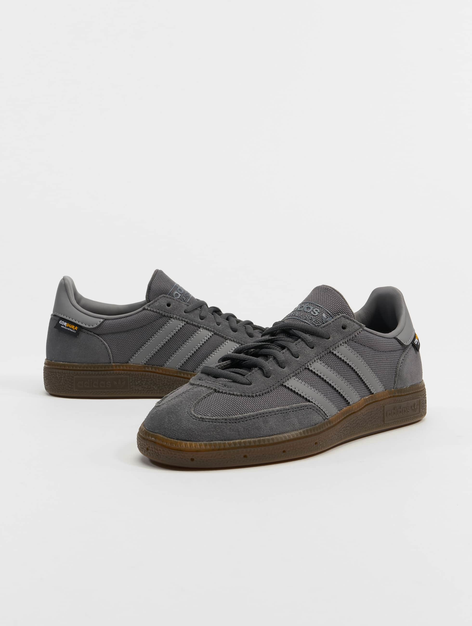 visie kassa Banket adidas Originals schoen / sneaker Handball Spezial in grijs 997092