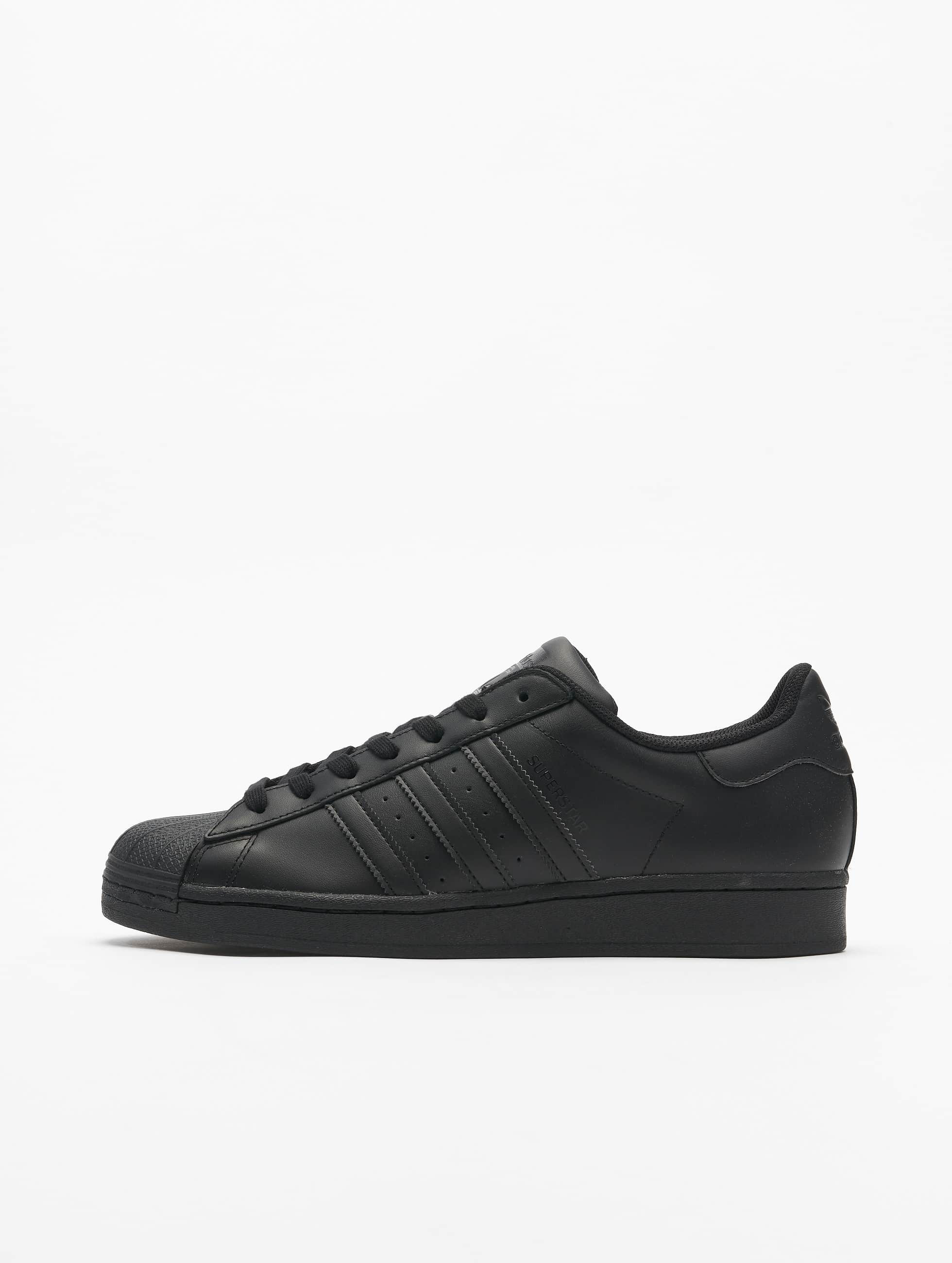 Invloed Wat is er mis silhouet adidas Originals schoen / sneaker Superstar in zwart 788127
