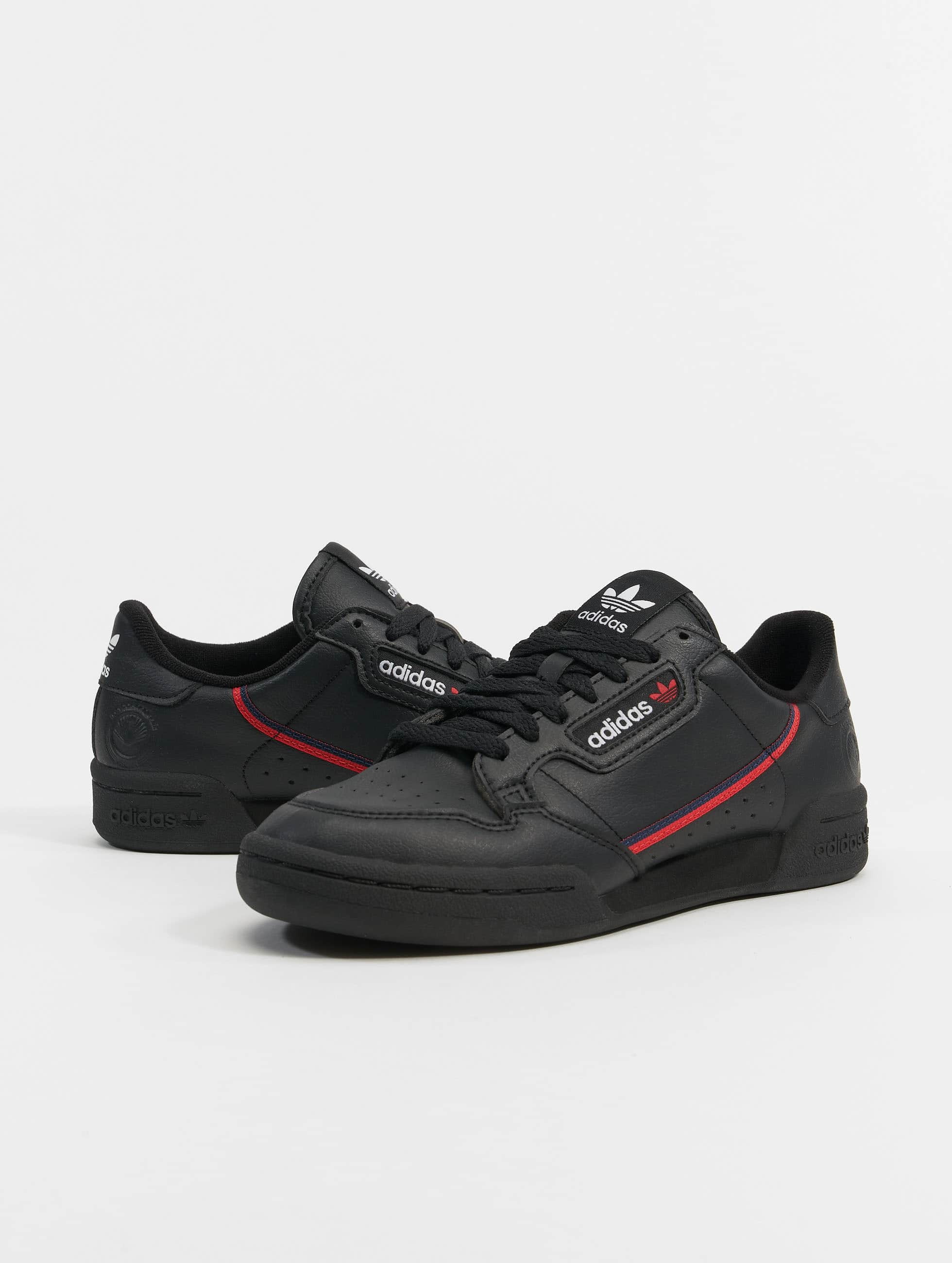 passage In de omgeving van Geit adidas Originals schoen / sneaker Continental 80 Vega in zwart 987937