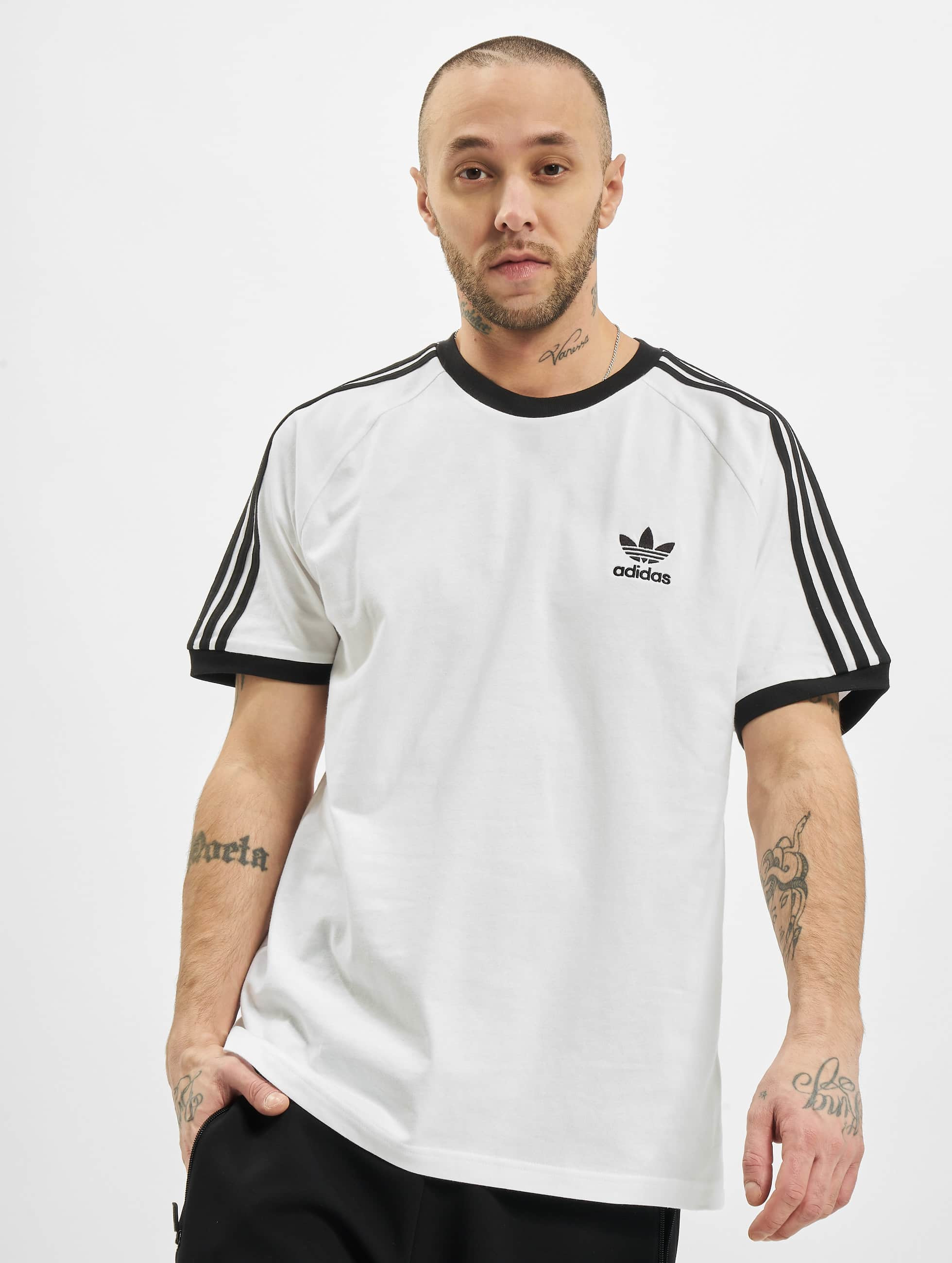 Se igennem Peep madras adidas Originals Overwear / T-Shirt 3-Stripes in white 801790