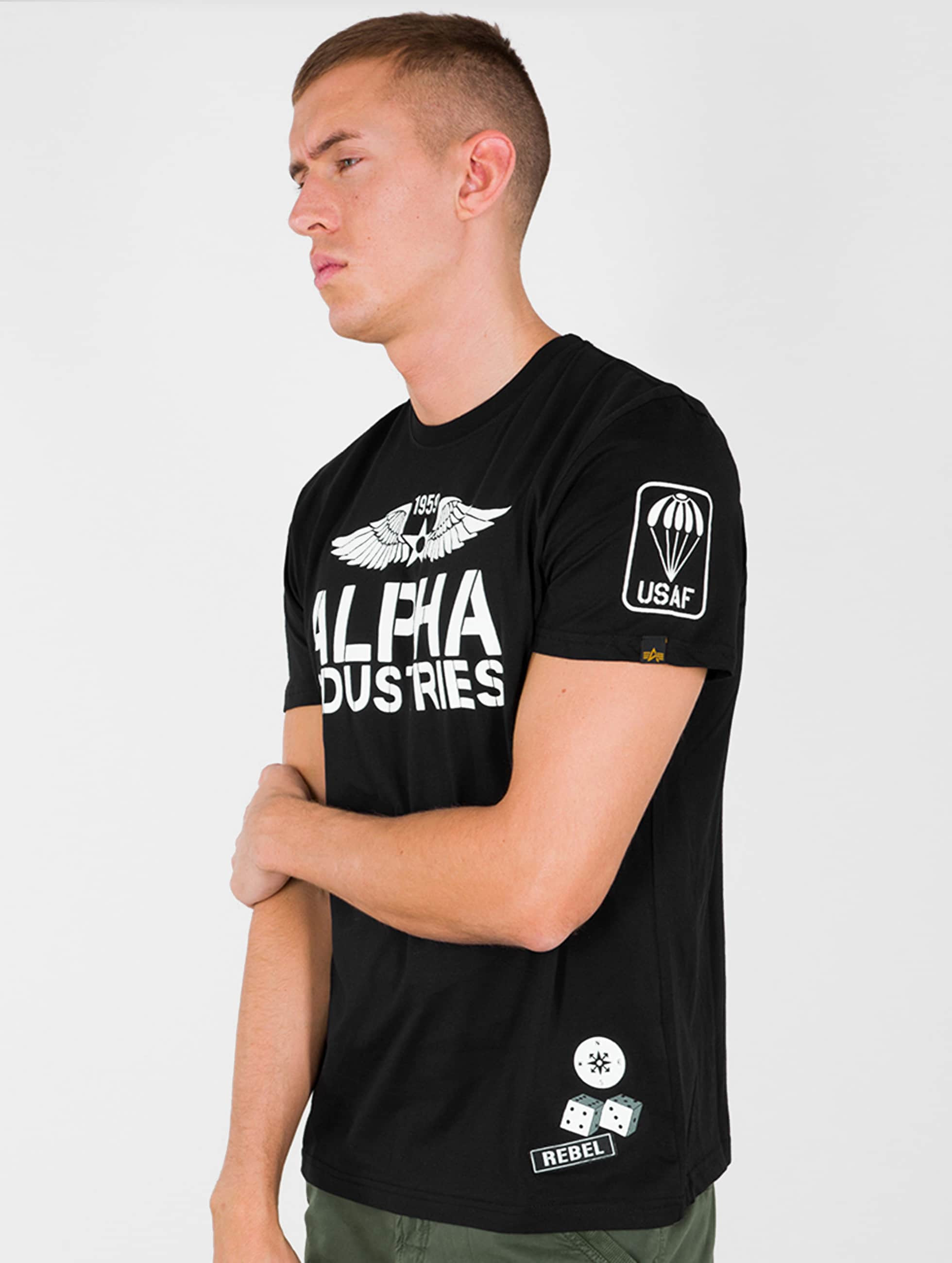 Alpha Industries Herren T-Shirt Rebel T in schwarz 735480