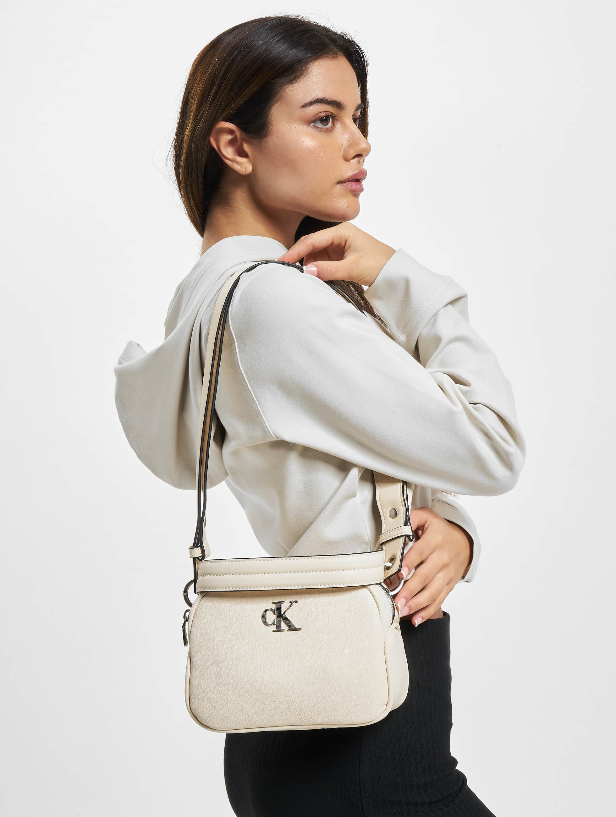 Calvin Klein Accessory / Bag Texture 14 in beige 971559