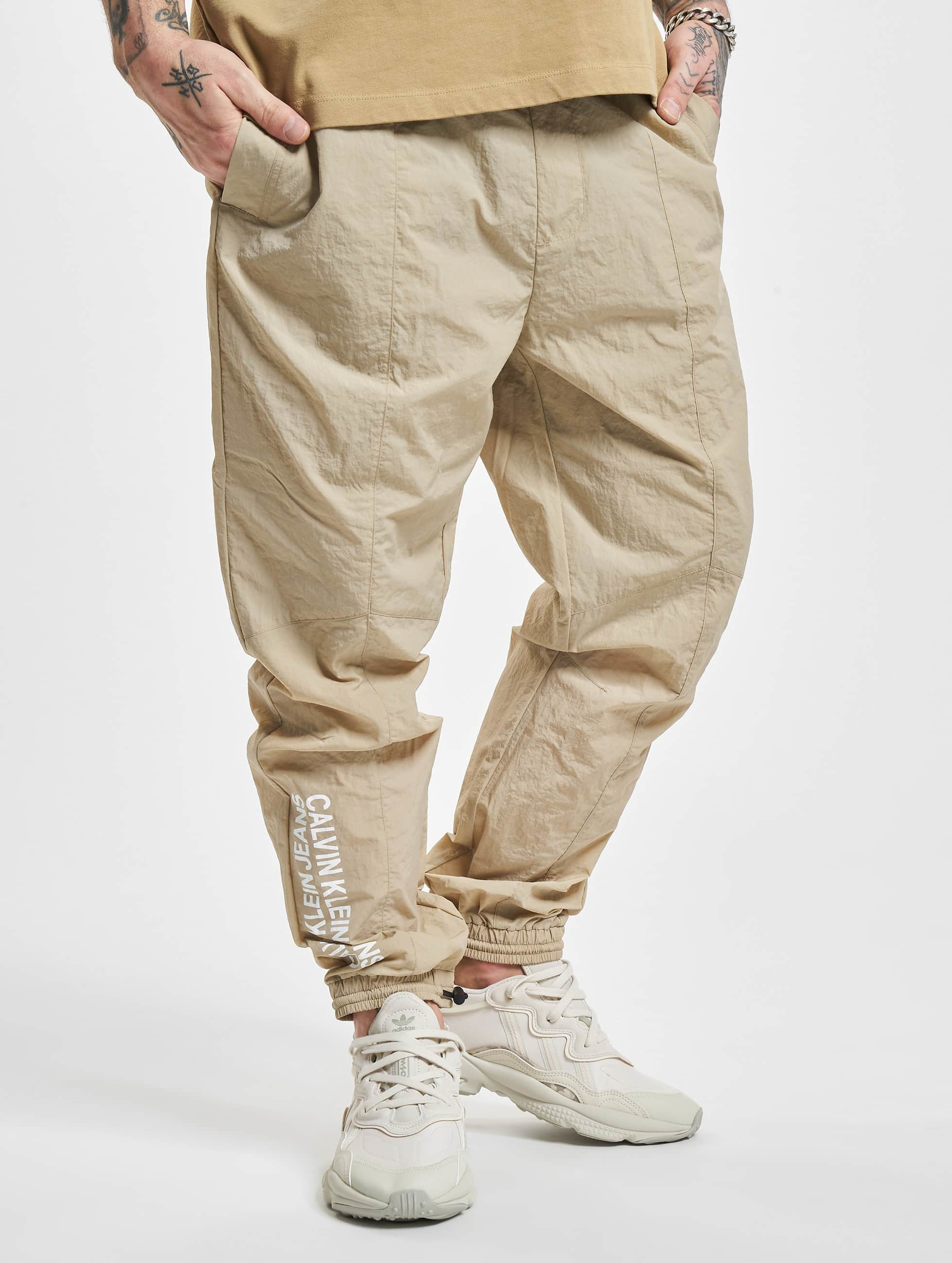Calvin Klein Pant / Sweat Pant Sustainable in beige 971127