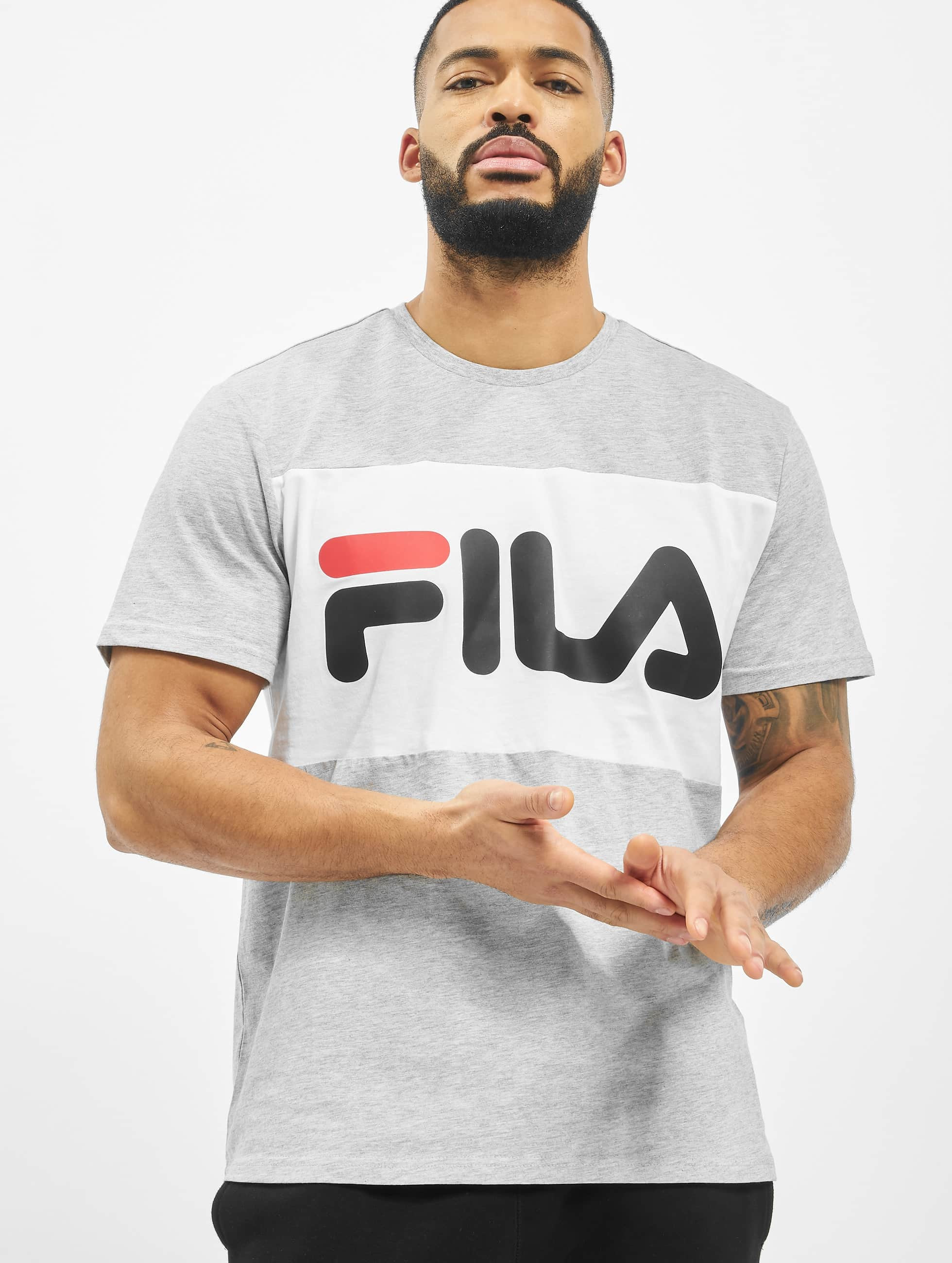 Acquiesce Nybegynder Clancy FILA Overwear / T-Shirt Day in grey 633362