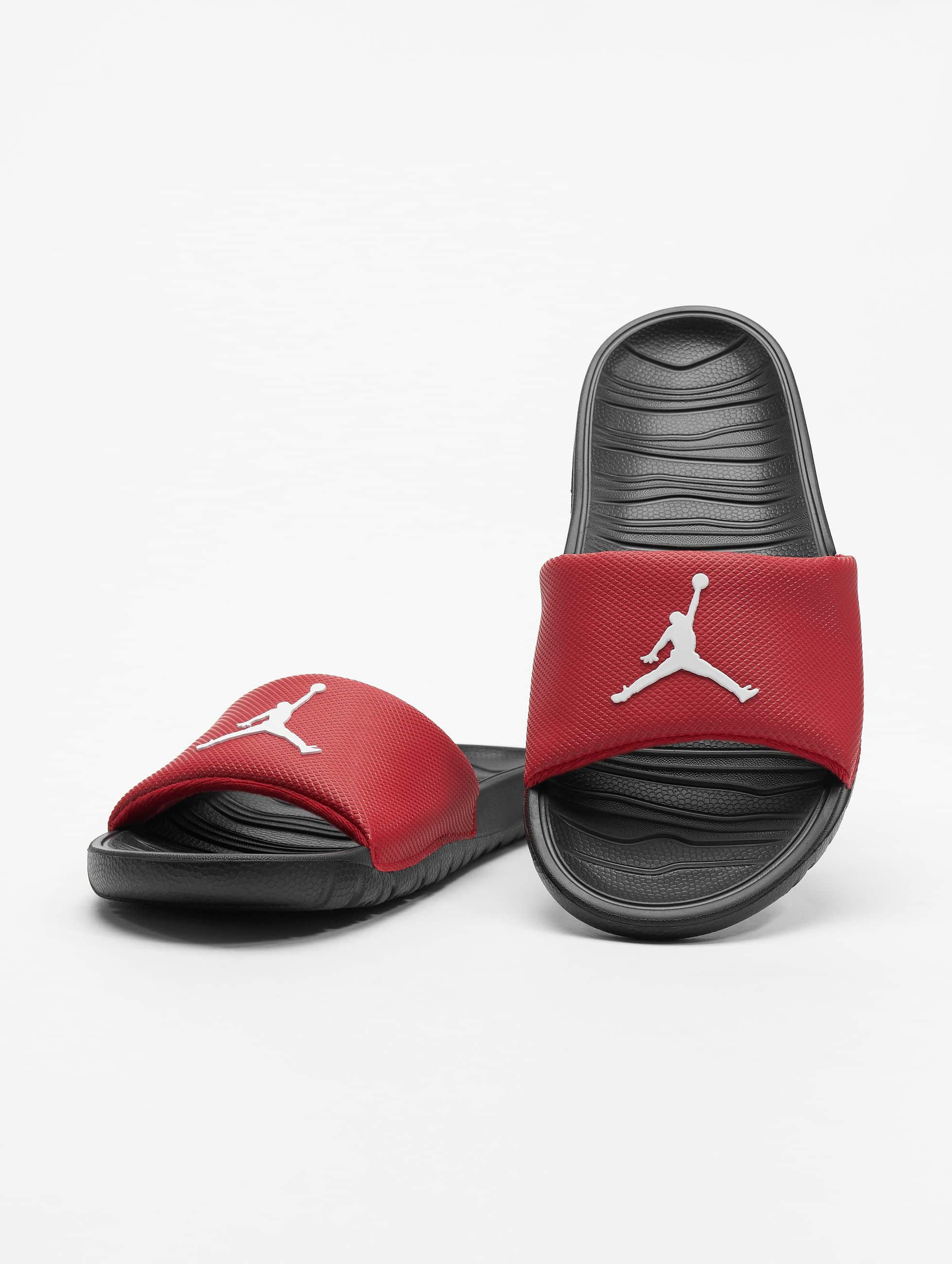 claquettes jordan