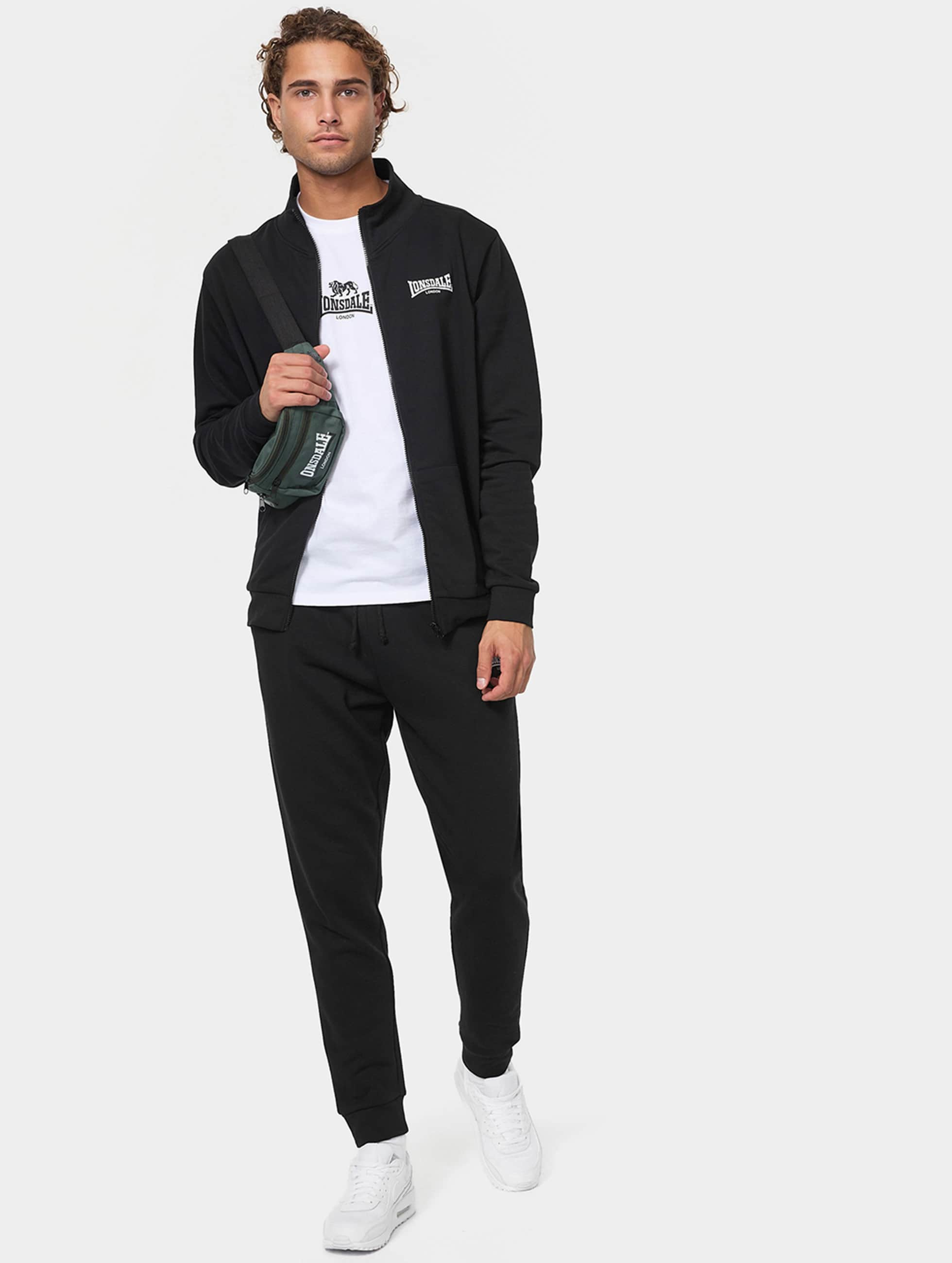 Lonsdale London / Suits Bognibrae in black 999831