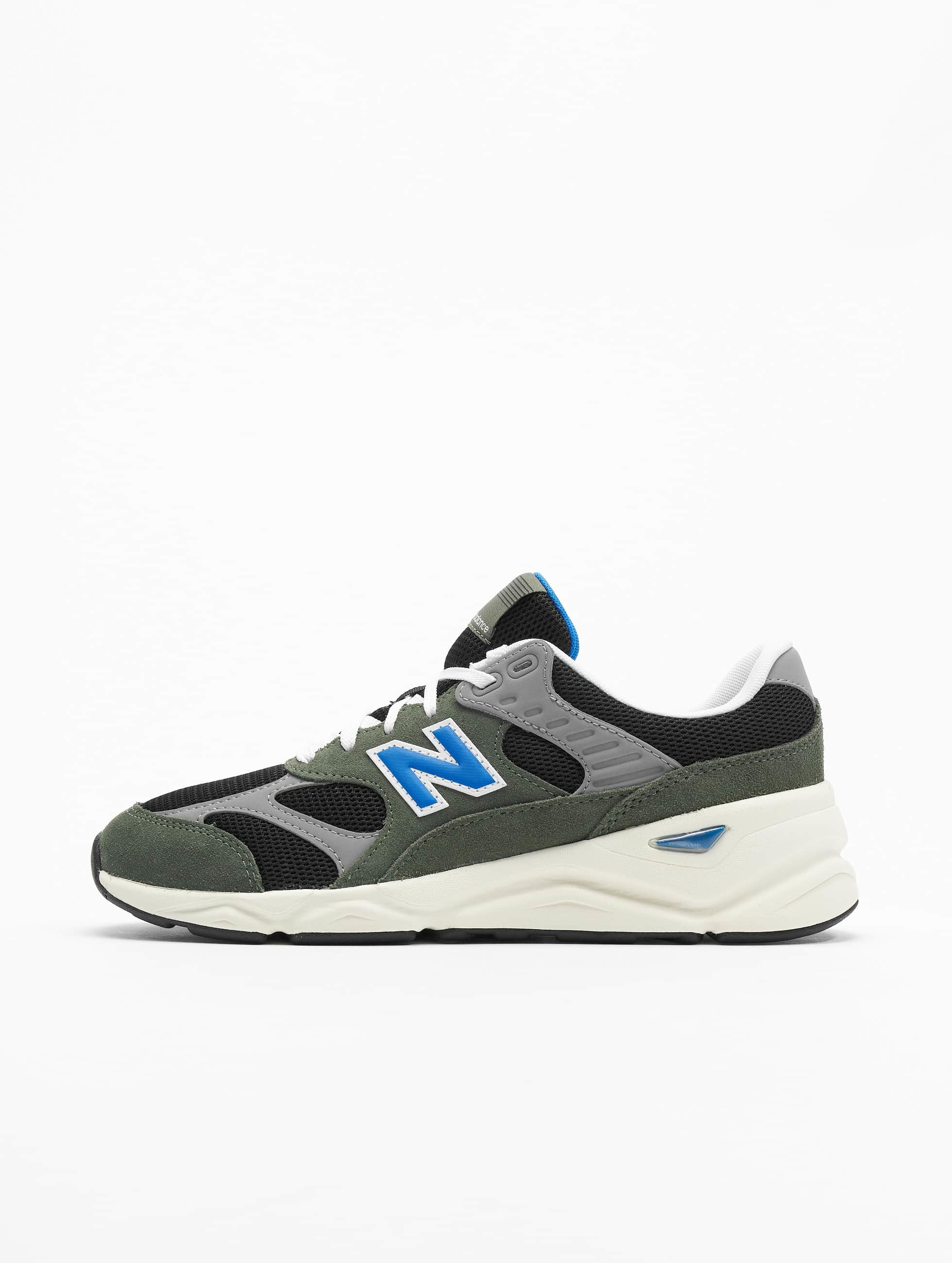 groene new balance sneakers