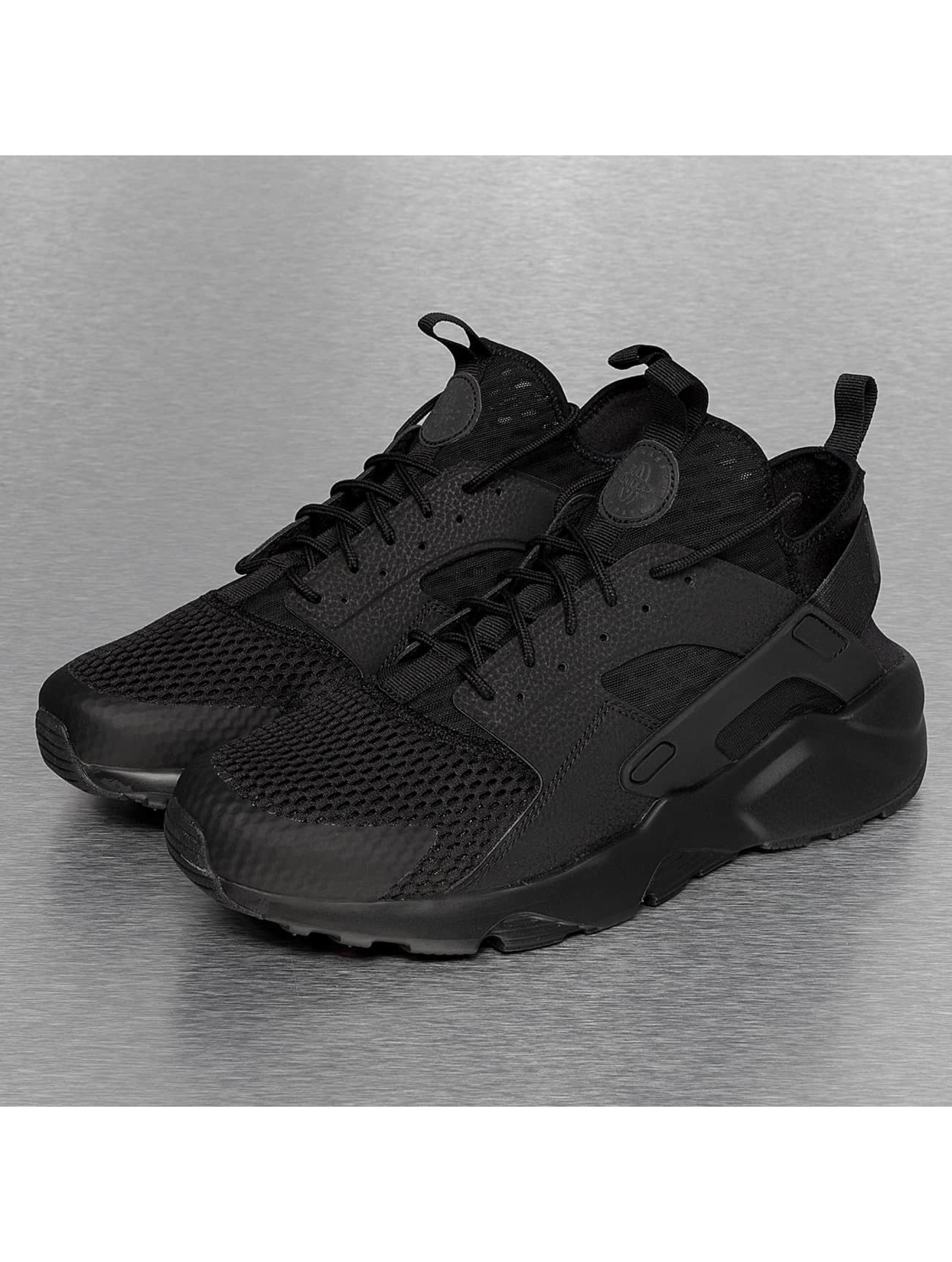 Nike Chaussures / Baskets Air Huarache Run Ultra BR en noir