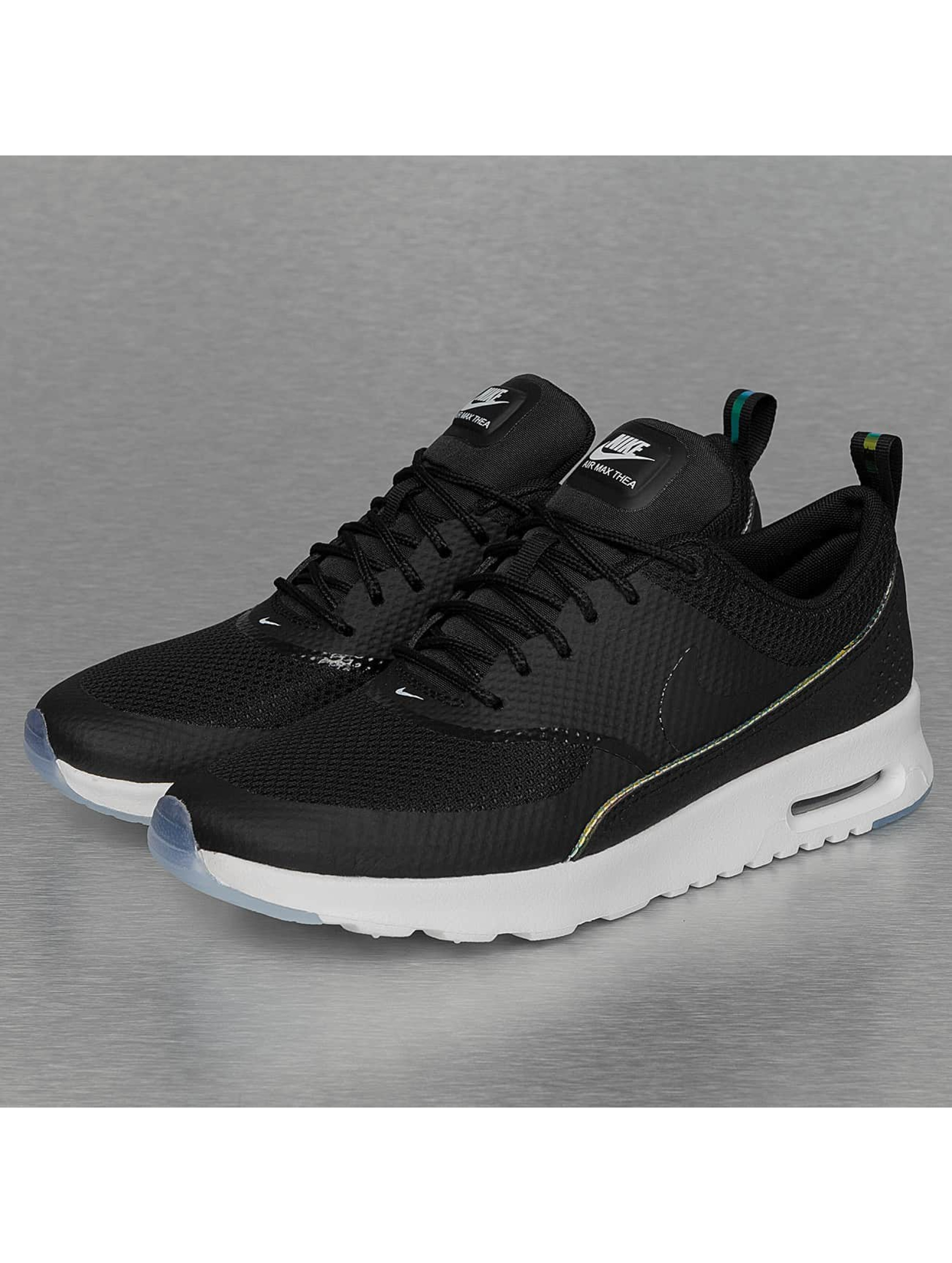 Nike Chaussures / Baskets Air Max Thea Premium en noir
